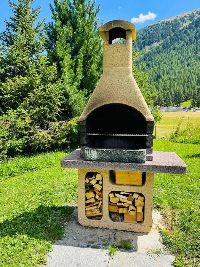 Chalet Sunshine Livigno Exterior photo