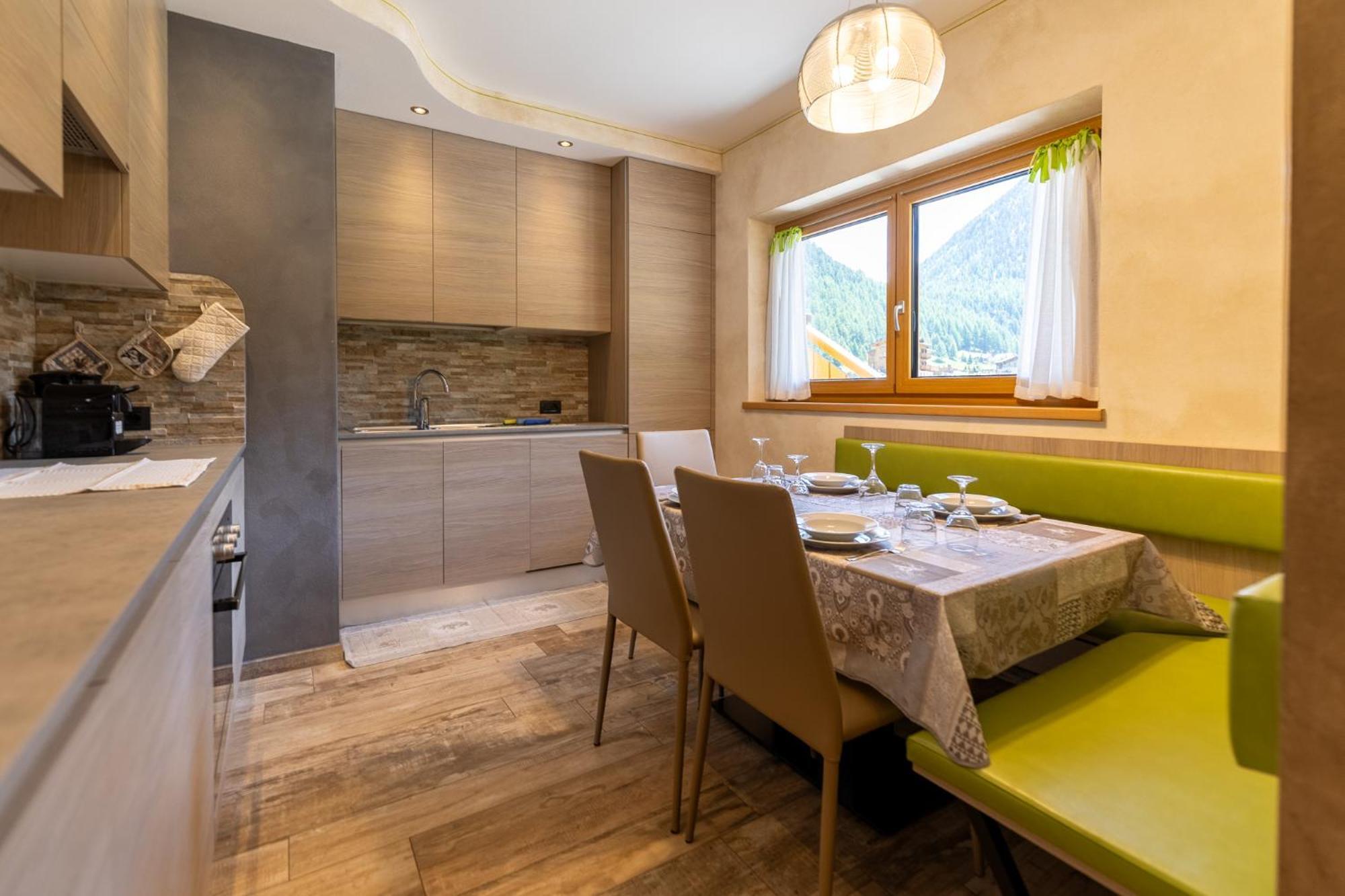 Chalet Sunshine Livigno Exterior photo